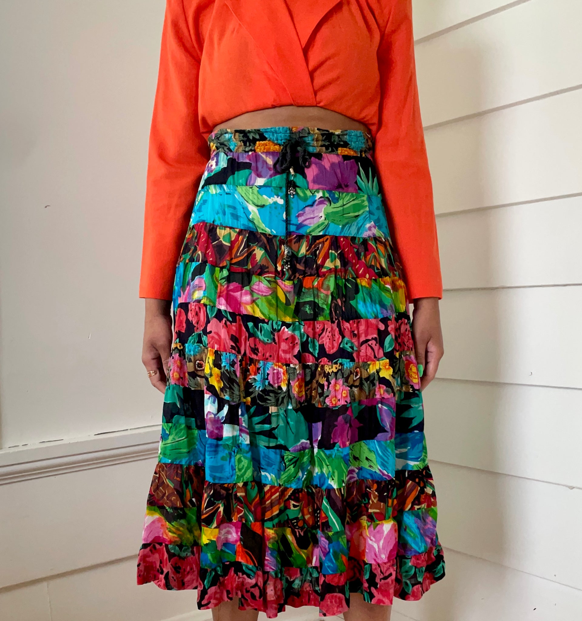 VTG Floral Skirt (Size S - L)